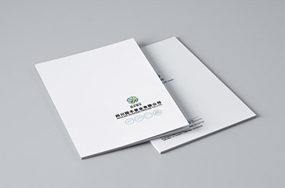 沿河画册设计：以纸为媒，镌刻城市的精神图腾